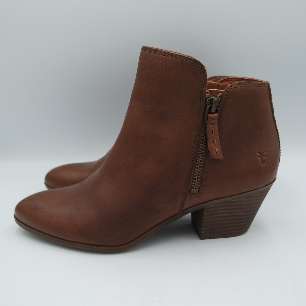 Frye Judith Double Zip Leather Ankle Boots Wheat Brown Womens 9M